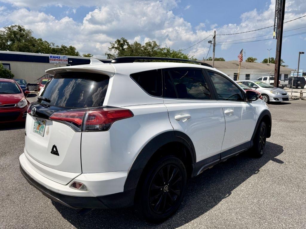 Toyota RAV4 XLE AWD 2018