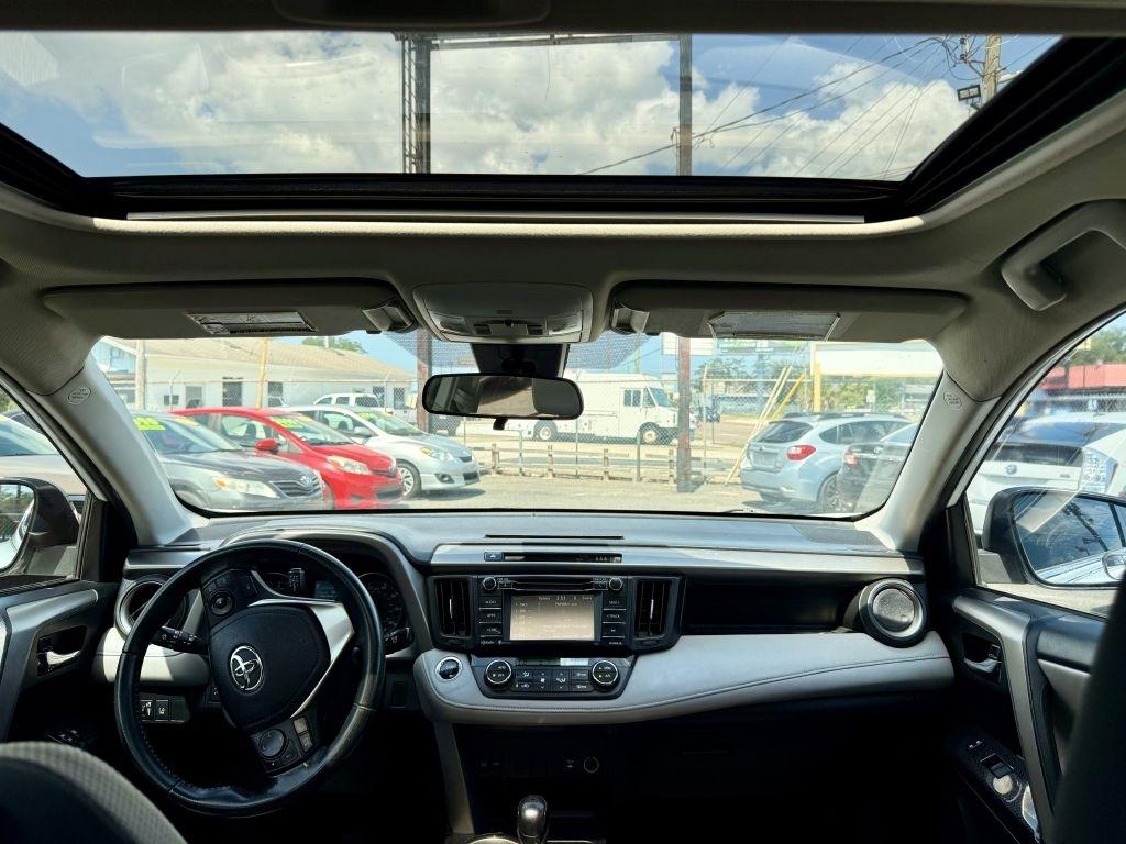 Toyota RAV4 XLE AWD 2018