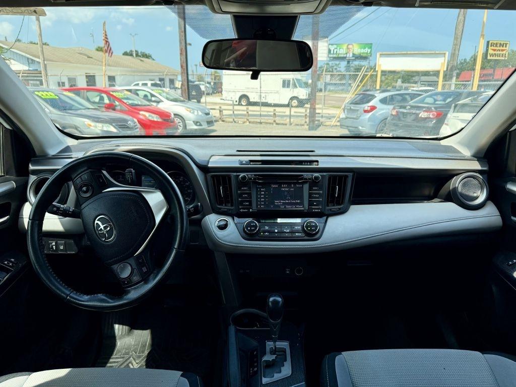 Toyota RAV4 XLE AWD 2018