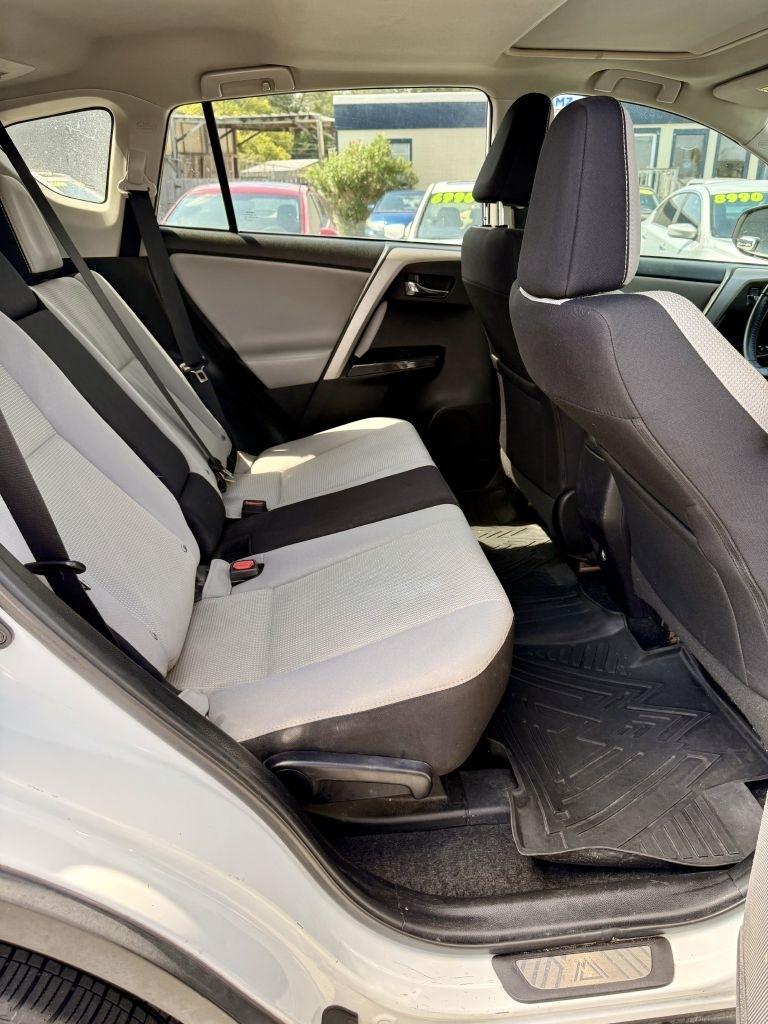 Toyota RAV4 XLE AWD 2018