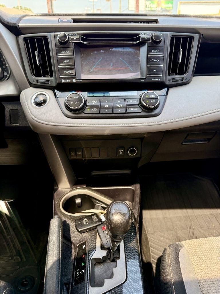 Toyota RAV4 XLE AWD 2018