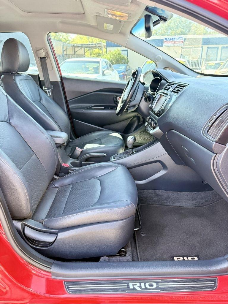 Kia Rio5 EX 2016