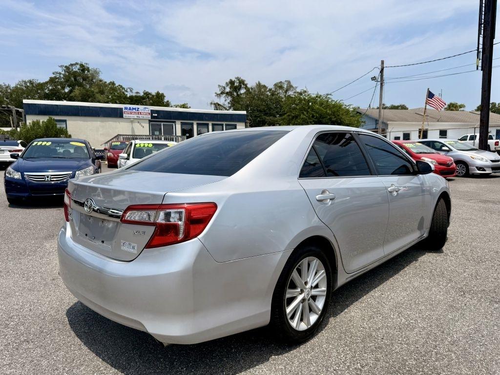 Toyota Camry SE 2012