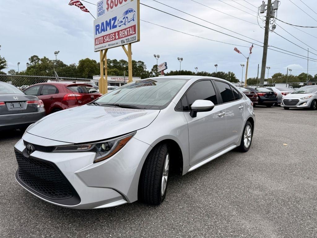 Toyota Corolla LE 2022