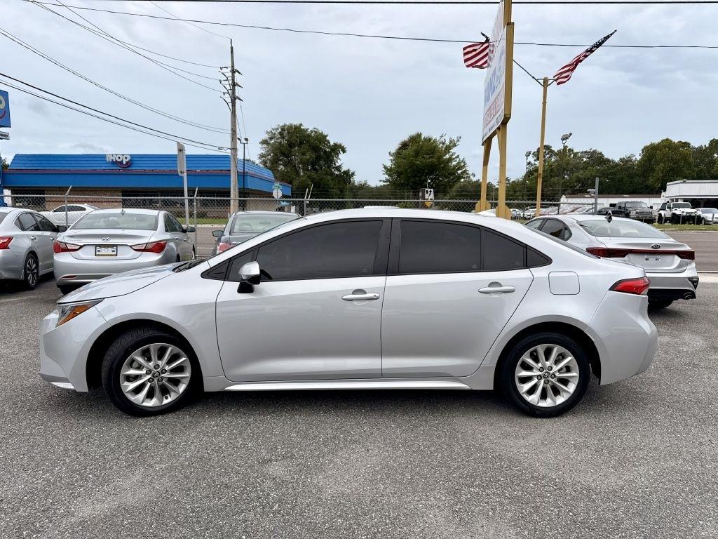 Toyota Corolla LE 2022