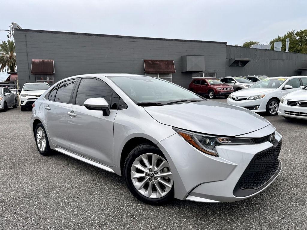 Toyota Corolla LE 2022