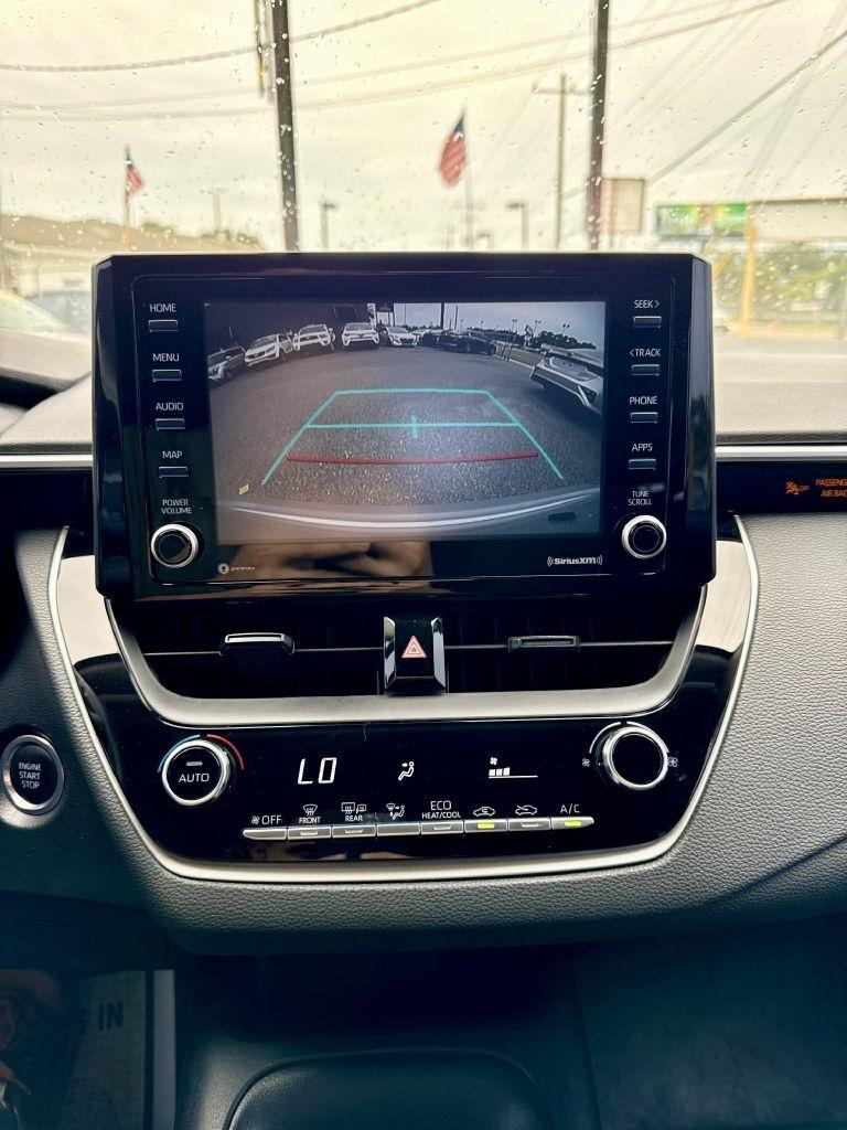Toyota Corolla LE 2022