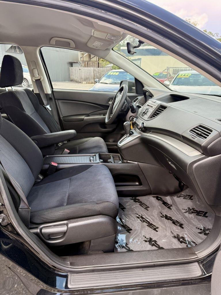 Honda CR-V LX 2WD 5-Speed AT 2013