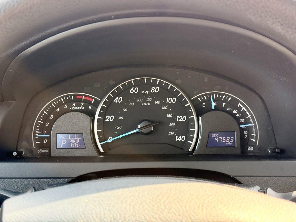 Toyota Camry SE 2012