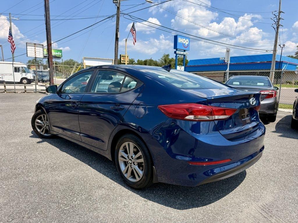 Hyundai Elantra Limited 2018