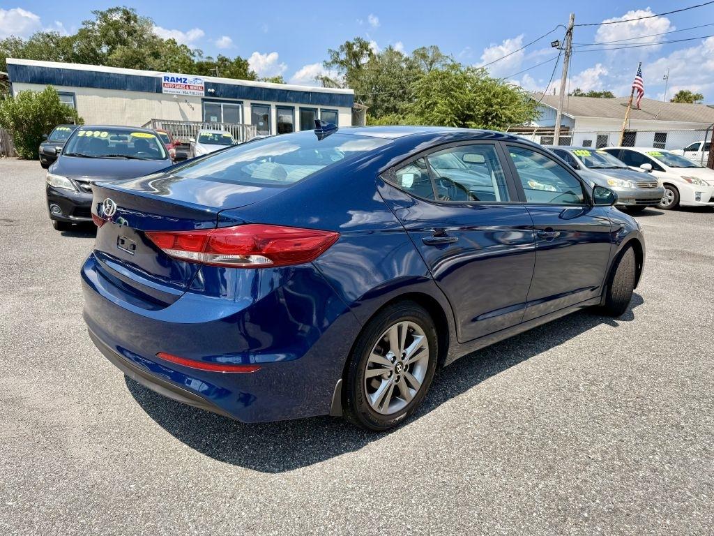 Hyundai Elantra Limited 2018