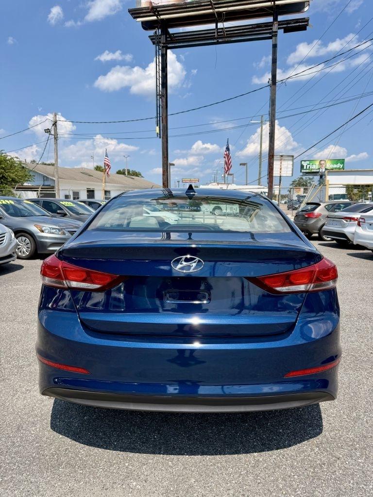 Hyundai Elantra Limited 2018