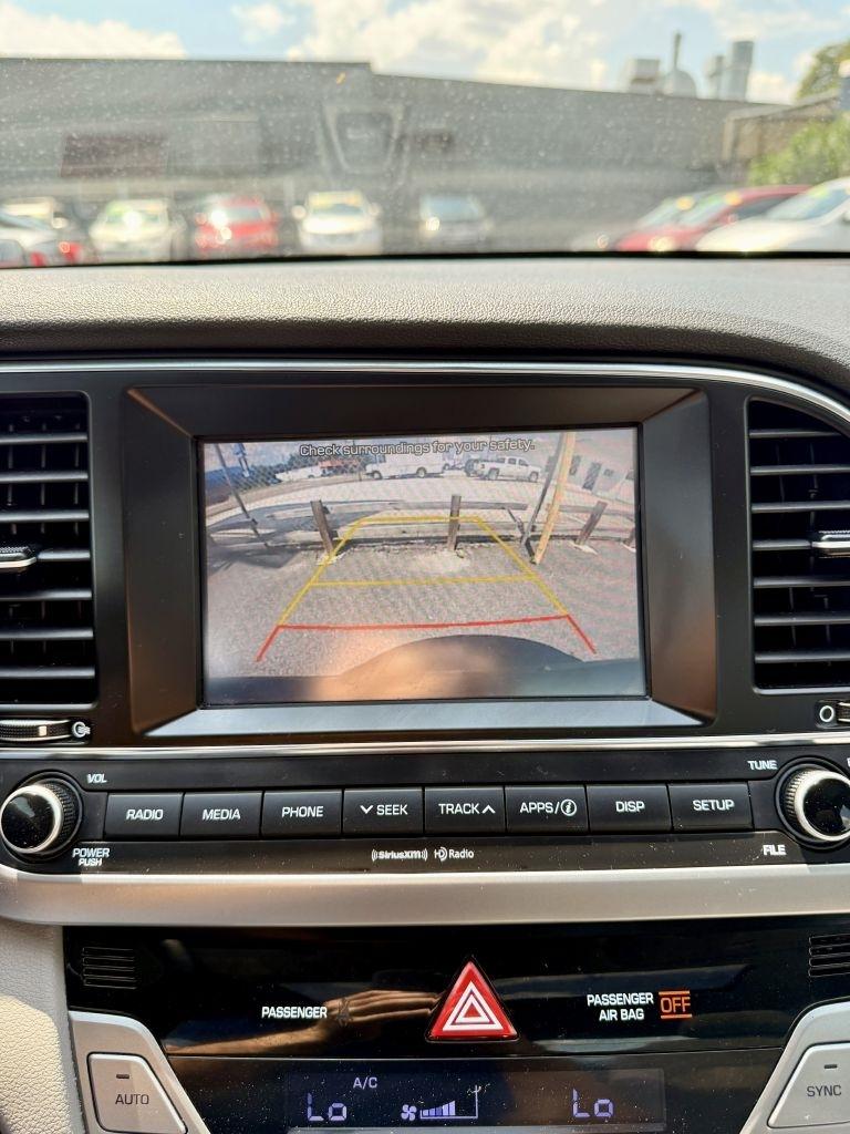 Hyundai Elantra Limited 2018