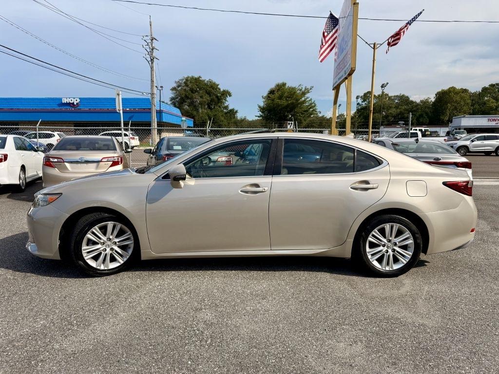 Lexus ES 350 Sedan 2014
