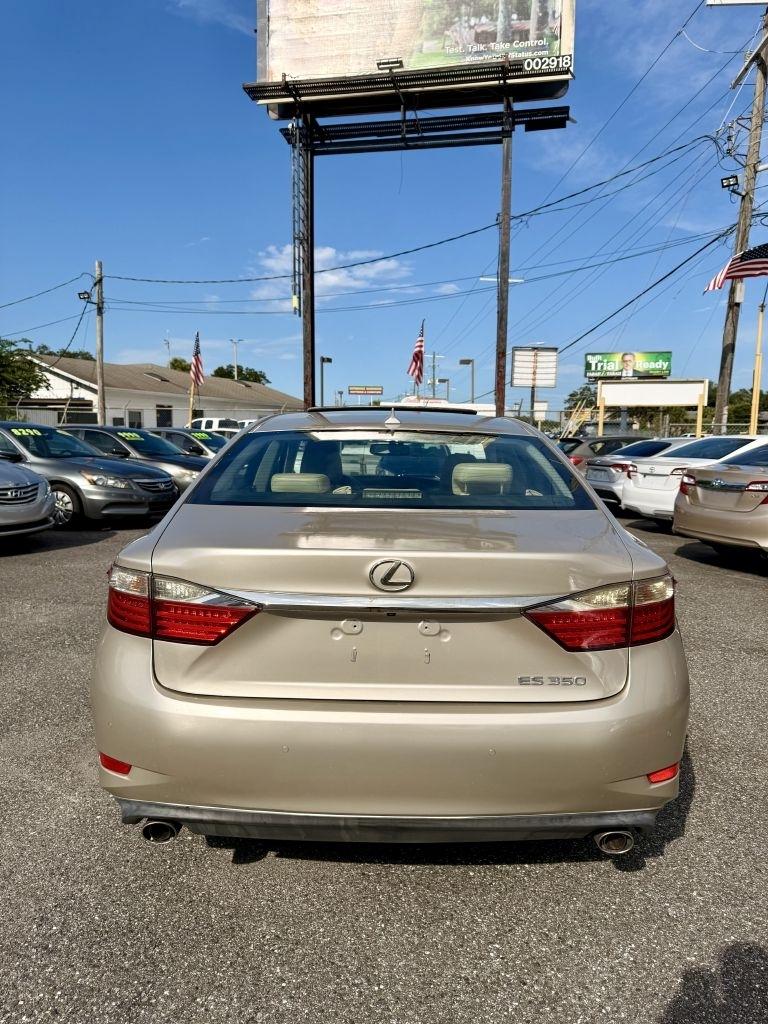 Lexus ES 350 Sedan 2014