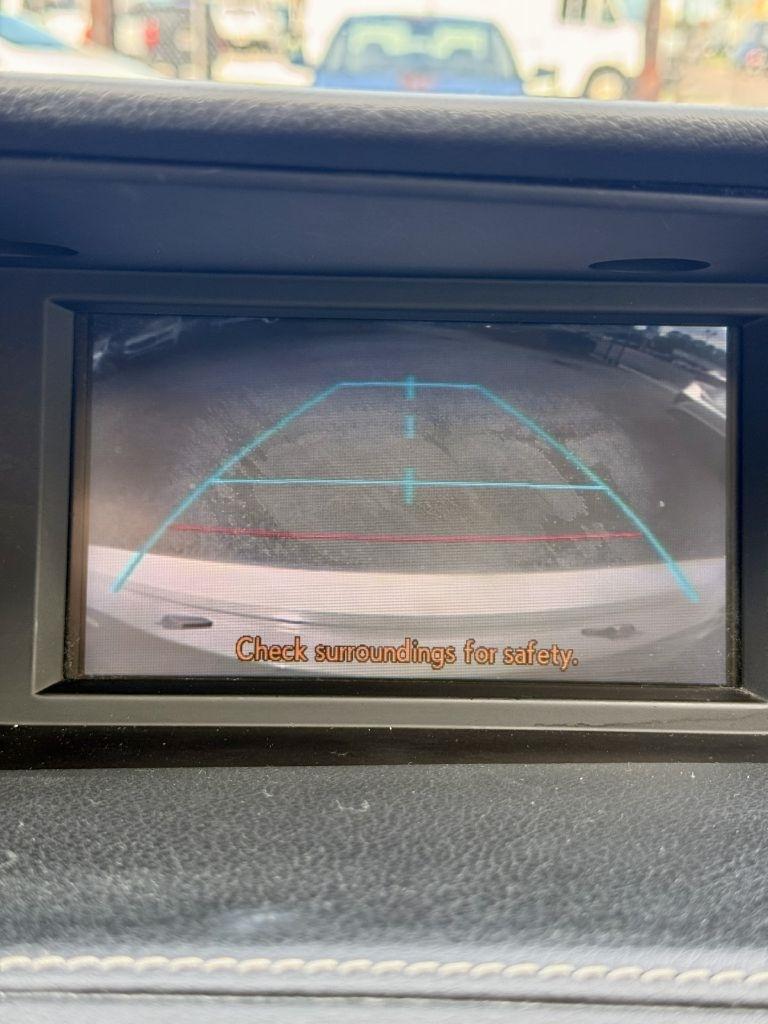 Lexus ES 350 Sedan 2014