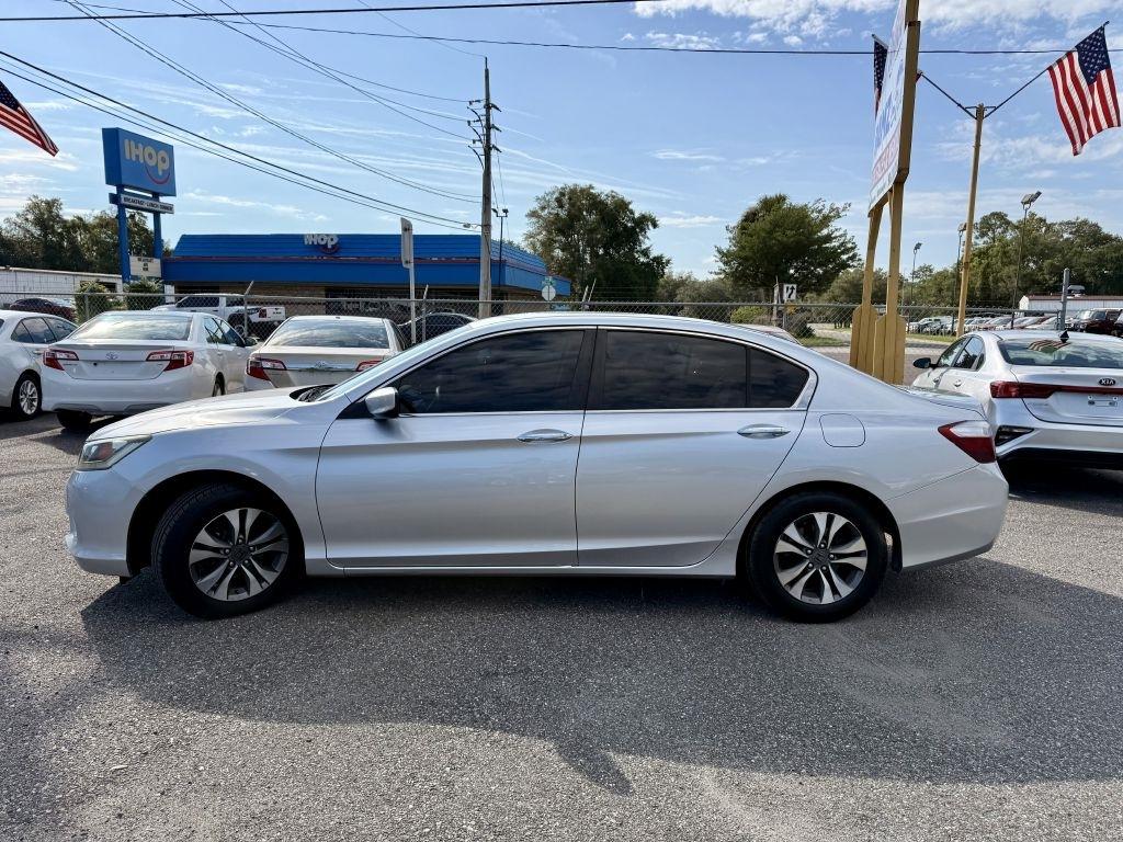 Honda Accord LX Sedan CVT 2013