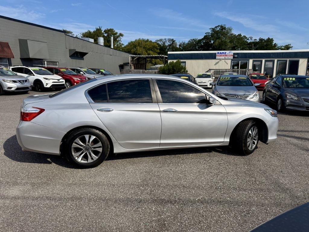 Honda Accord LX Sedan CVT 2013