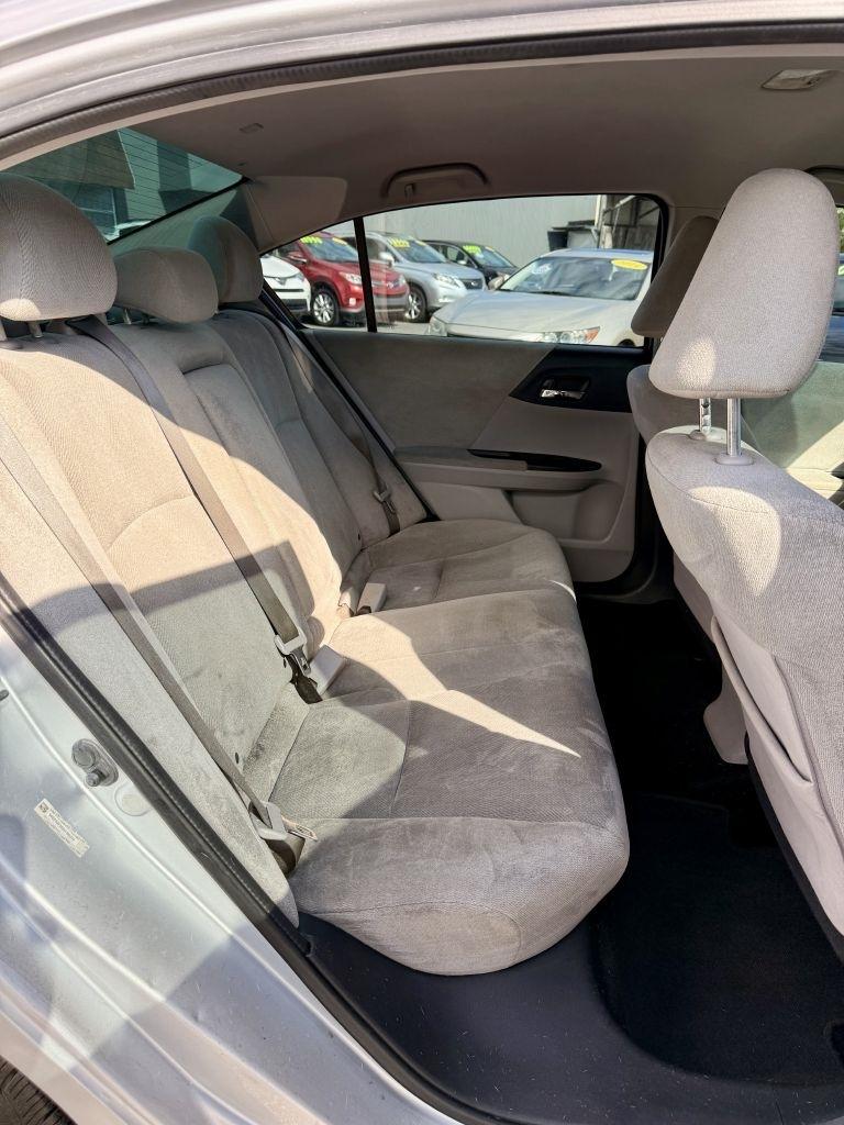 Honda Accord LX Sedan CVT 2013