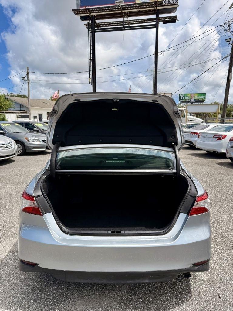 Toyota Camry L 2019