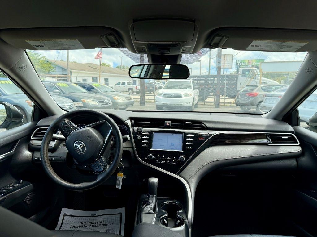 Toyota Camry L 2019