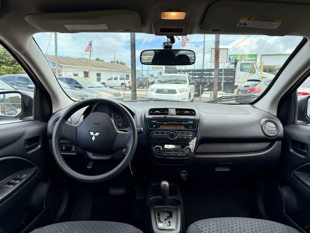 Mitsubishi Mirage ES 2015