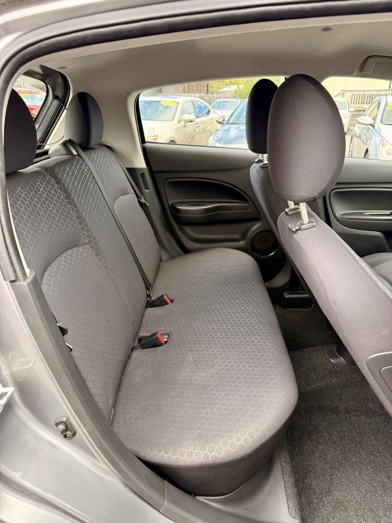 Mitsubishi Mirage ES 2015
