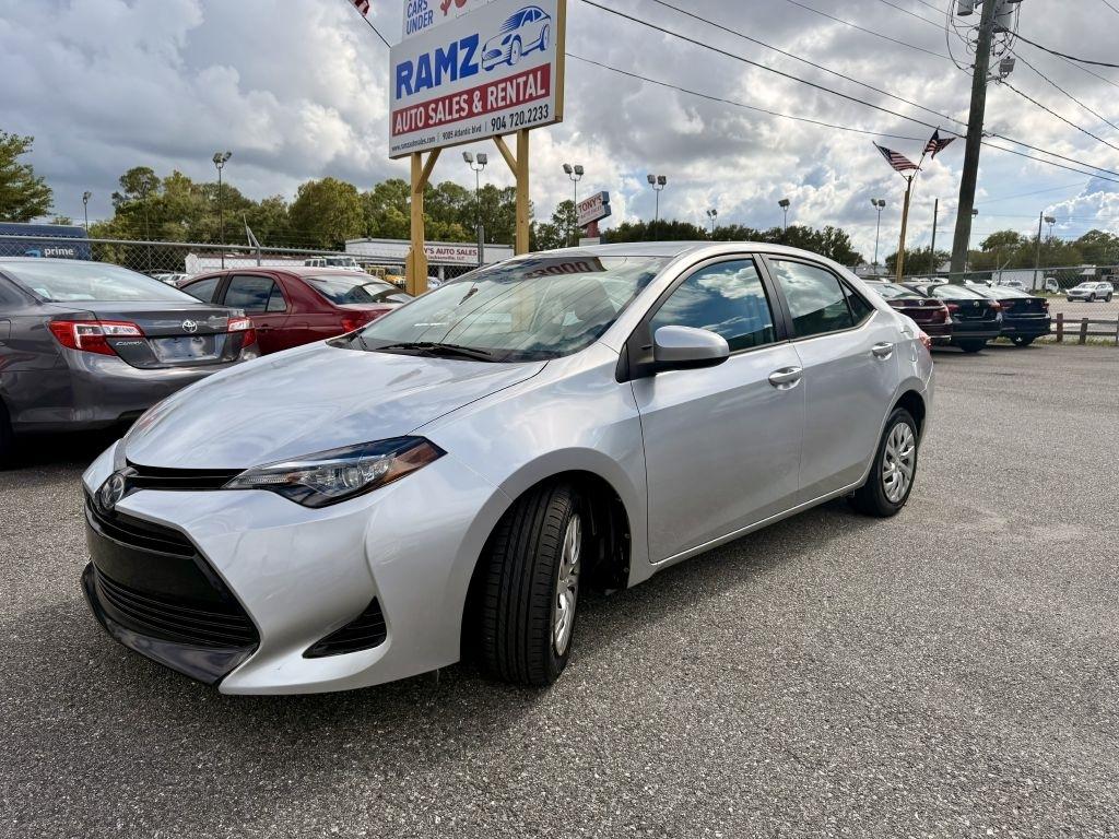 Toyota Corolla L CVT 2017
