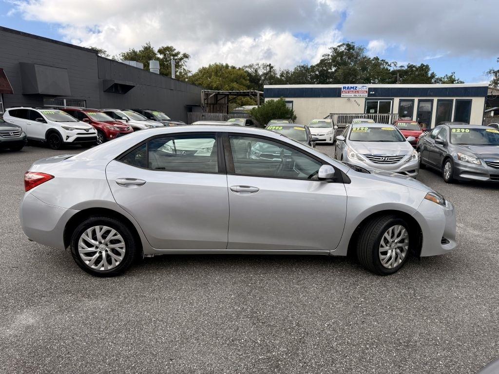 Toyota Corolla L CVT 2017