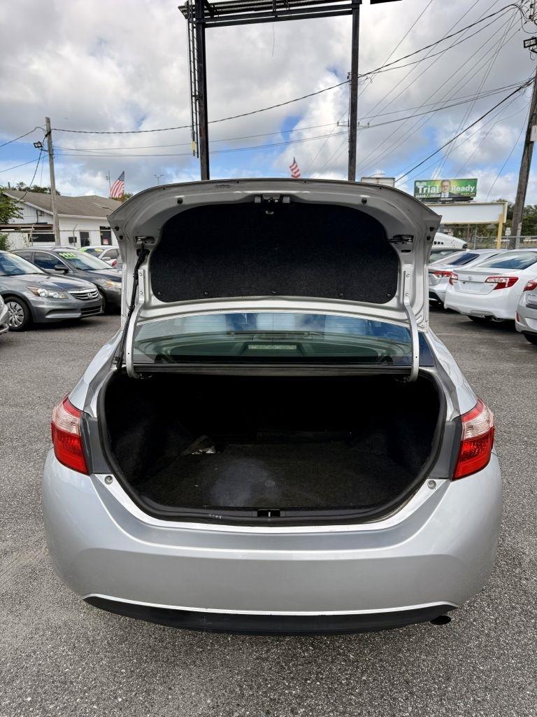 Toyota Corolla L CVT 2017