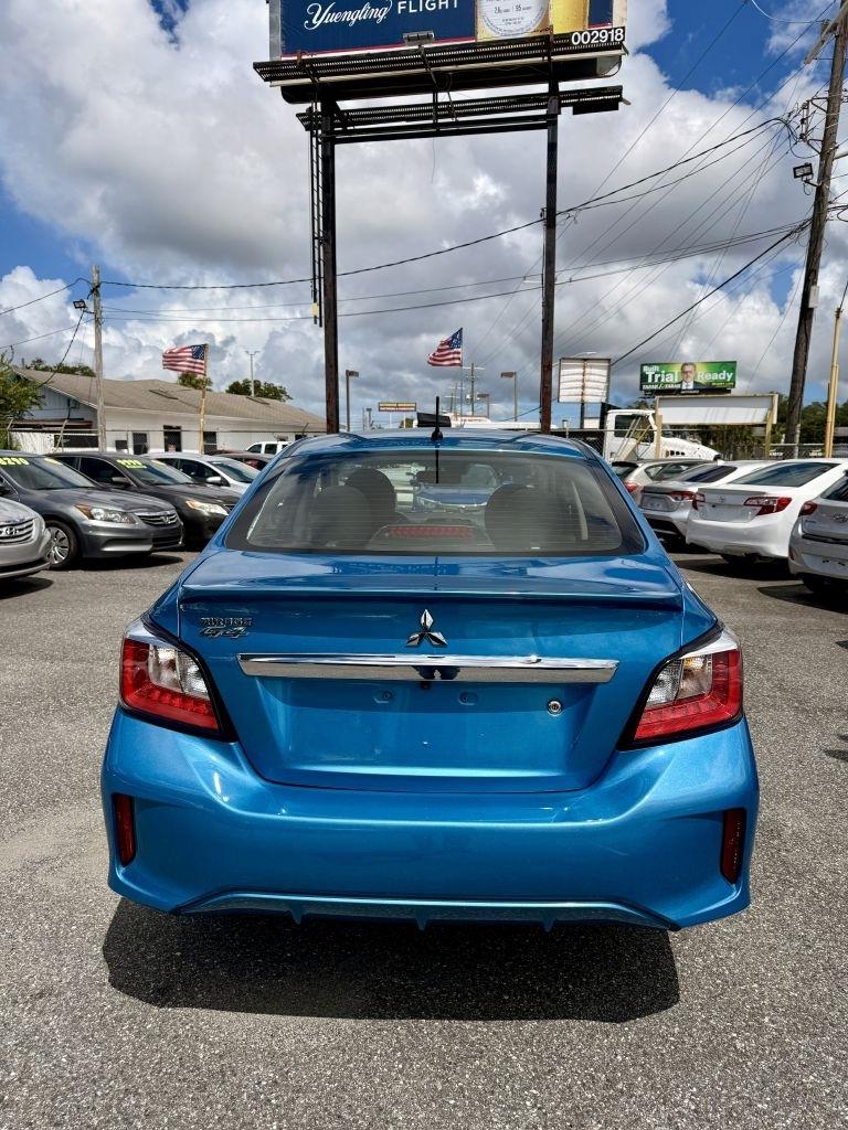 Mitsubishi Mirage G4 ES 2024