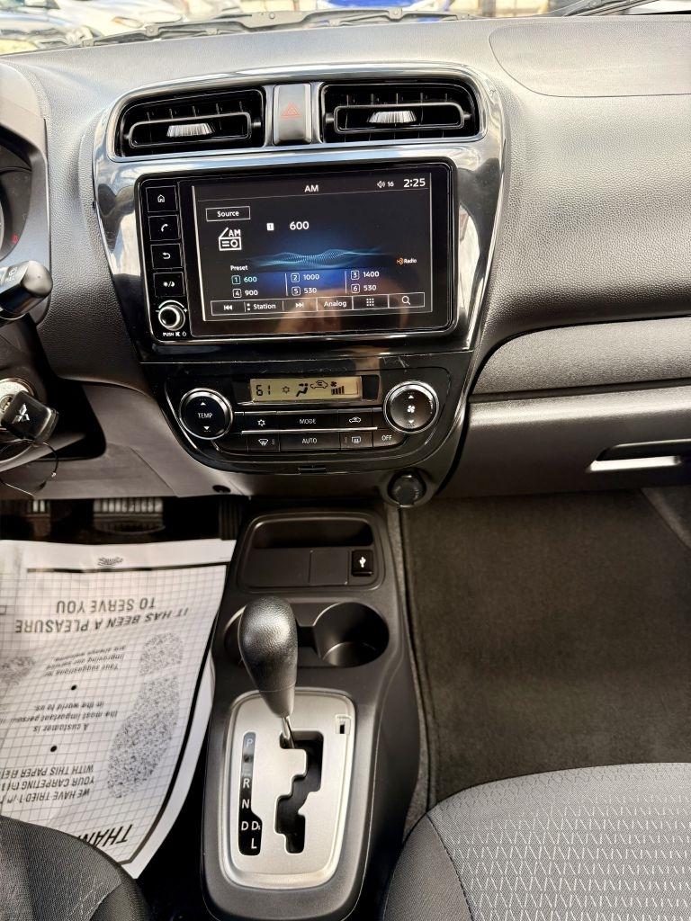 Mitsubishi Mirage G4 ES 2024