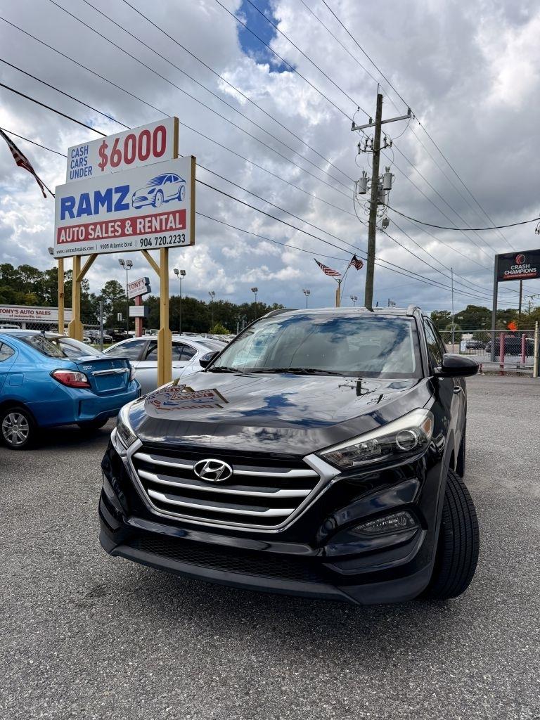 2017 Hyundai Tucson SE
