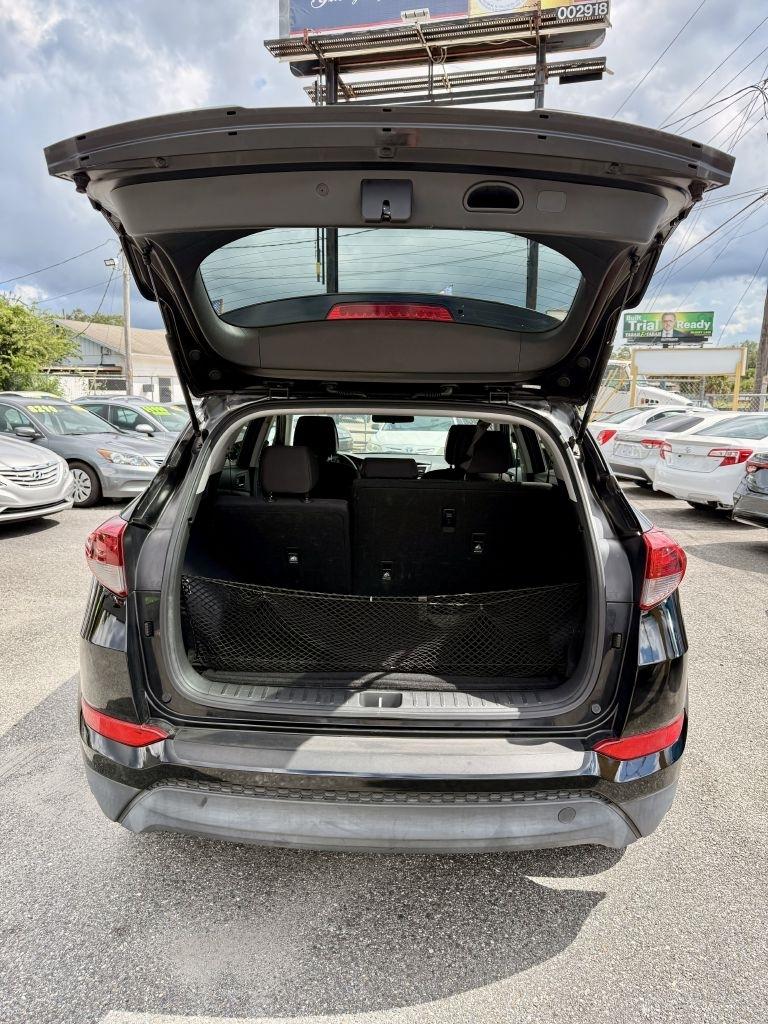 Hyundai Tucson SE 2017