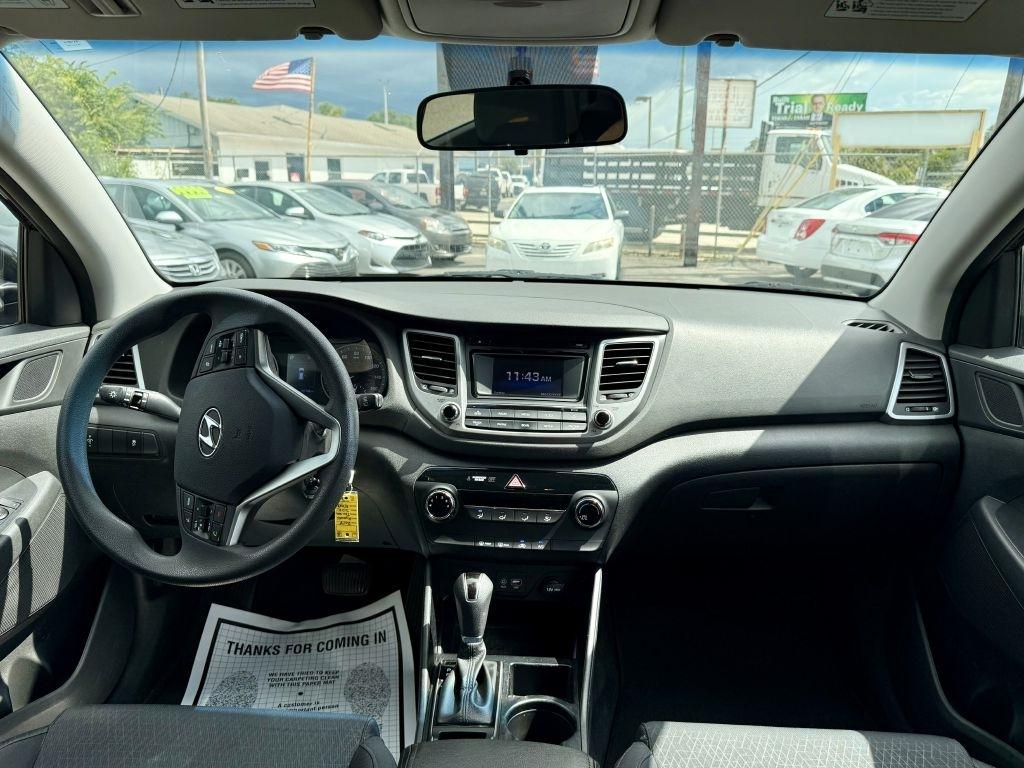 Hyundai Tucson SE 2017