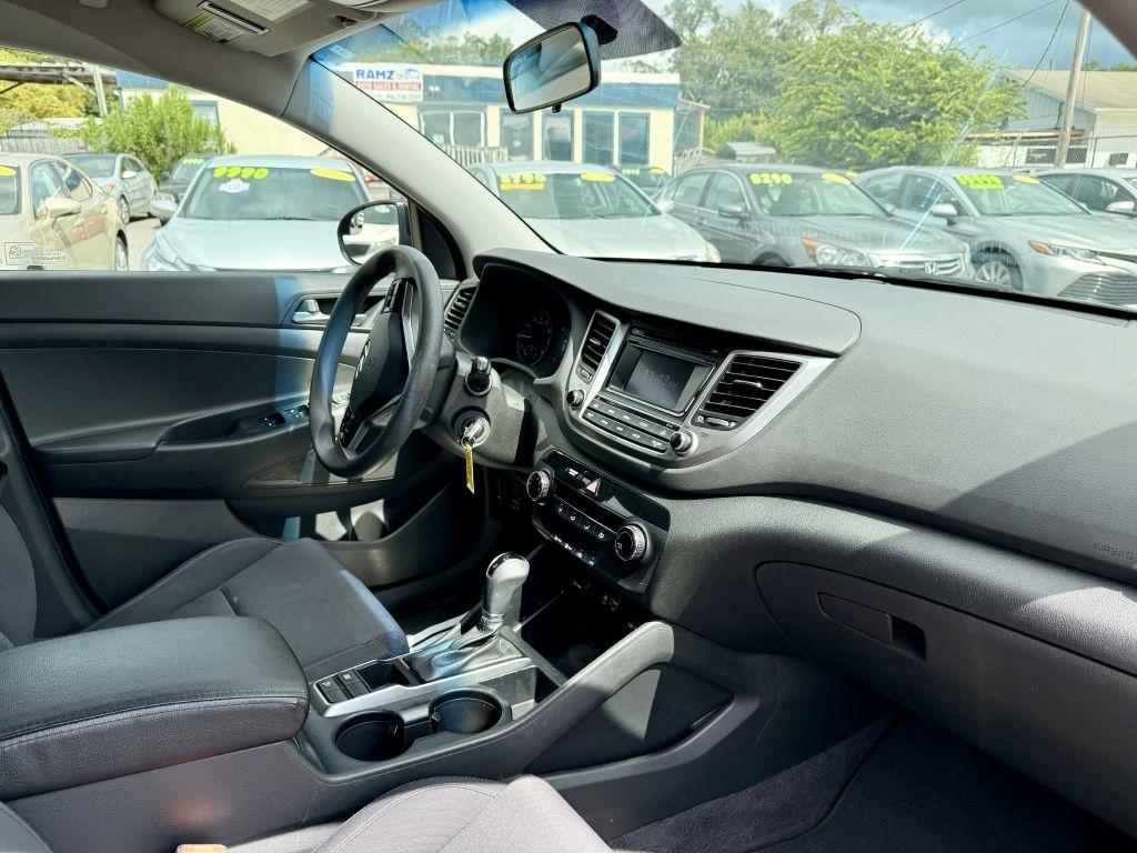 Hyundai Tucson SE 2017