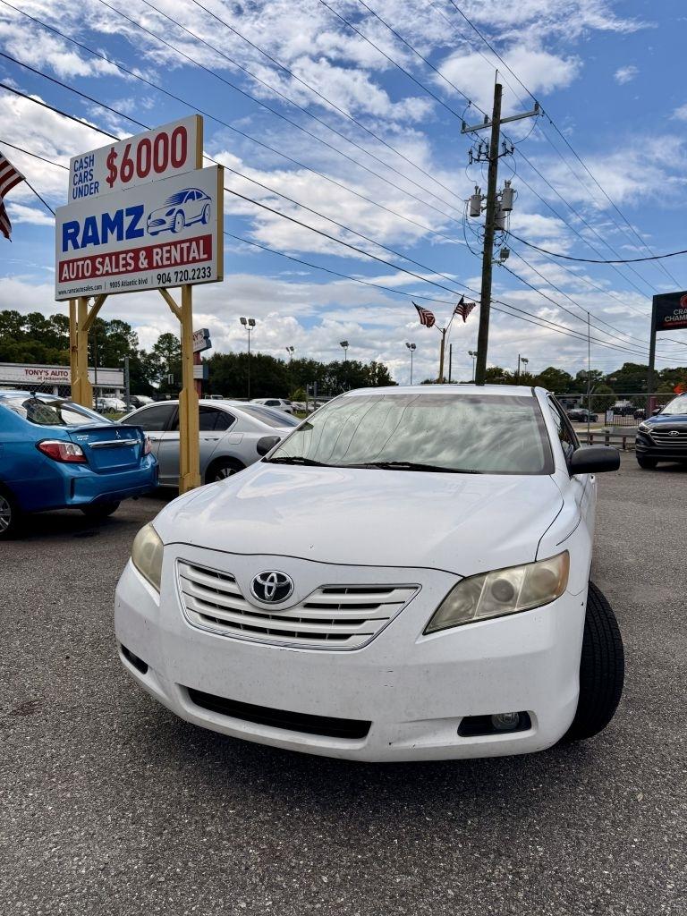 2009 Toyota Camry SE V6 6-Spd AT