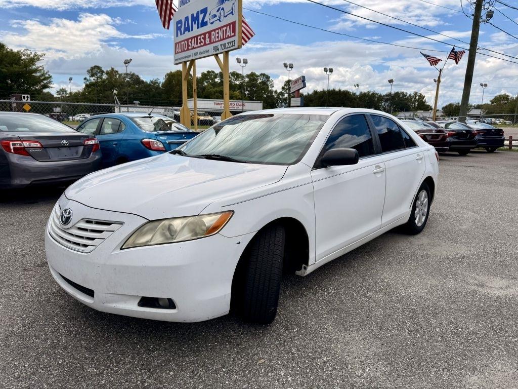 Toyota Camry SE V6 6-Spd AT 2009
