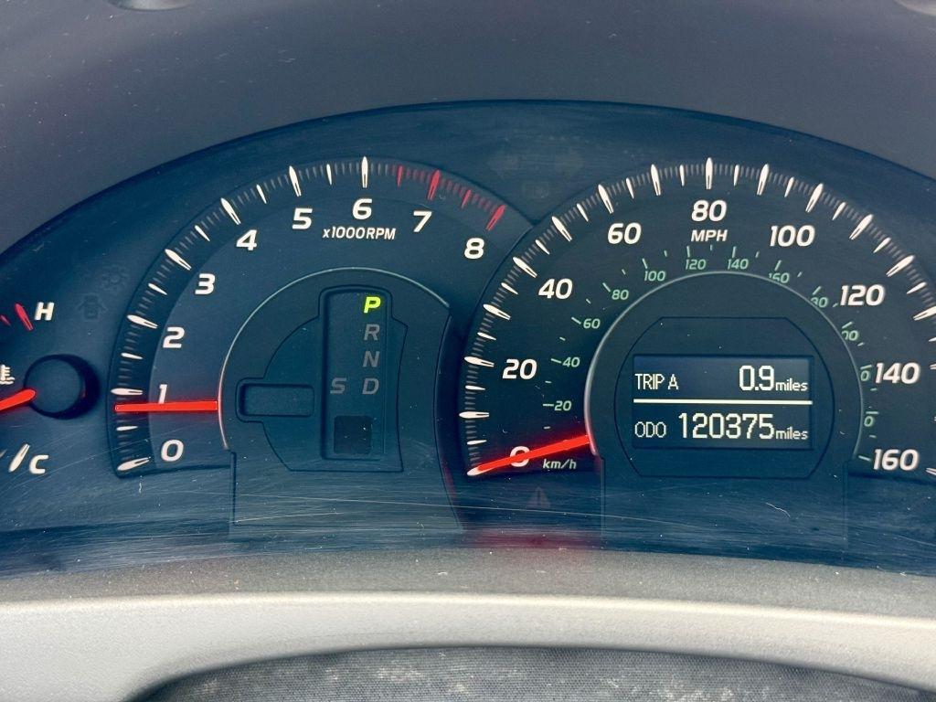 Toyota Camry SE V6 6-Spd AT 2009