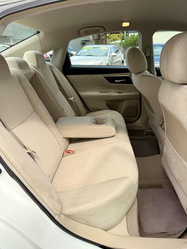 Nissan Altima 2.5 2013