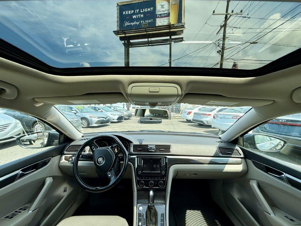 Volkswagen Passat SE 2018