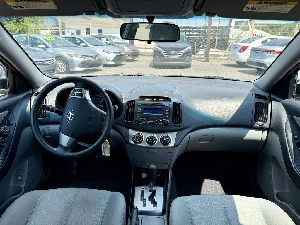 Hyundai Elantra SE 2010