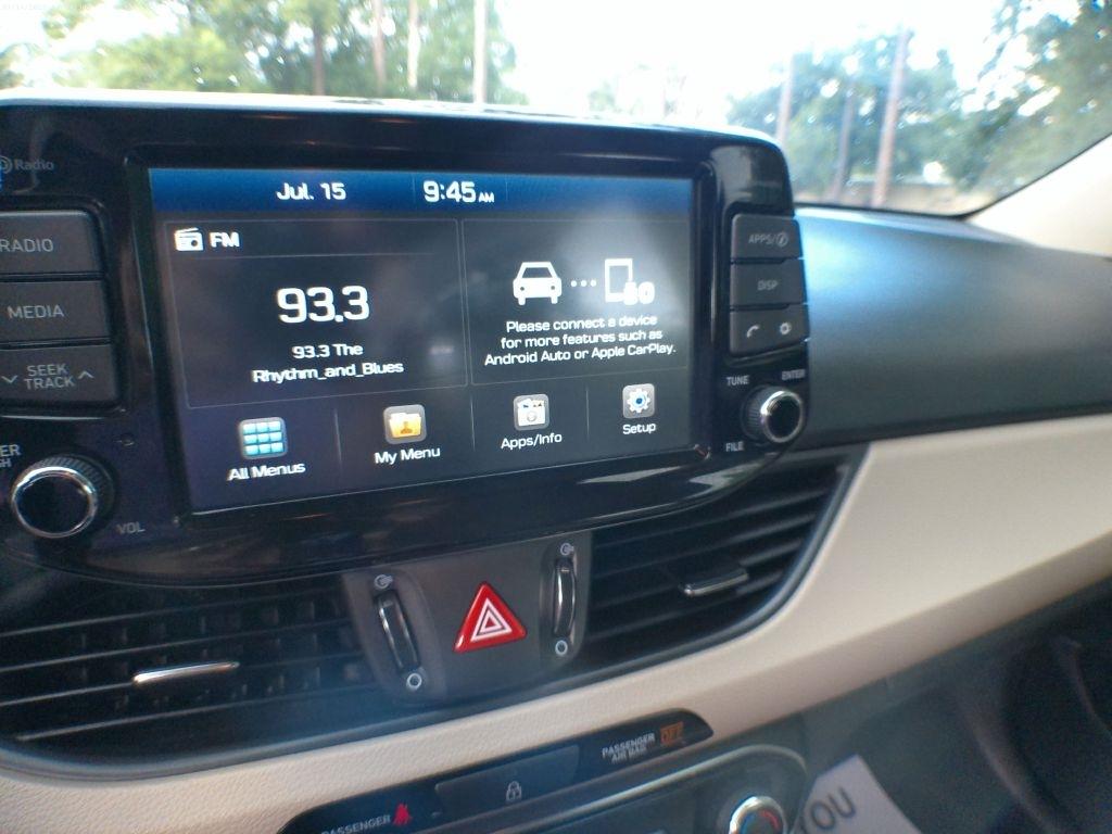 Hyundai Elantra GT Base 6A 2020