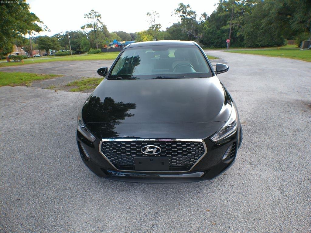 Hyundai Elantra GT Base 6A 2020