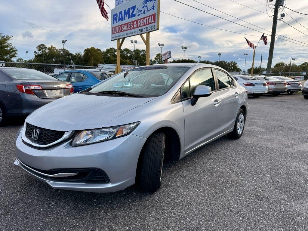 Honda Civic LX Sedan 5-Speed AT 2013