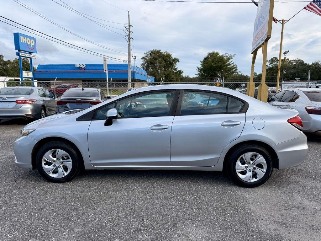 Honda Civic LX Sedan 5-Speed AT 2013