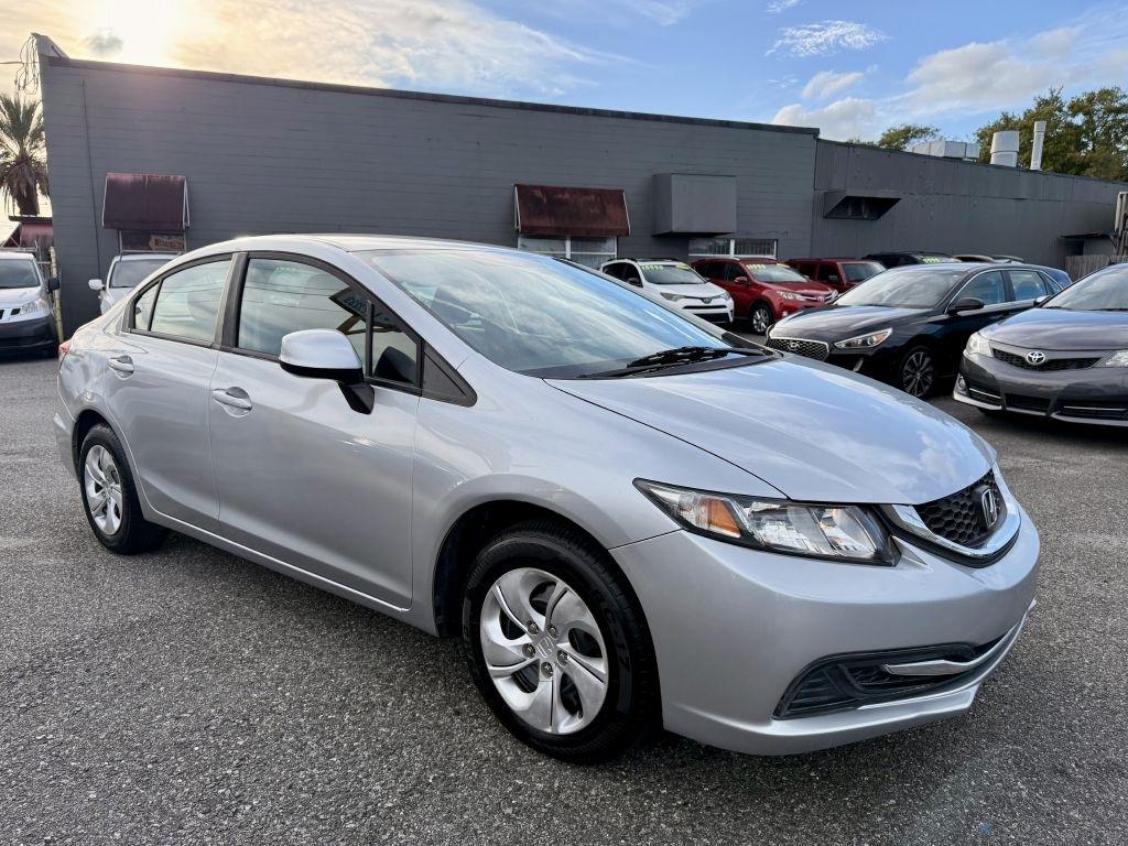 Honda Civic LX Sedan 5-Speed AT 2013