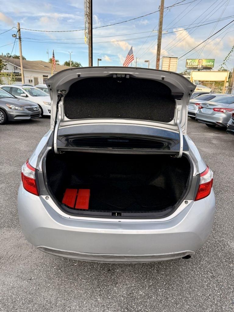 Toyota Corolla LE CVT 2016
