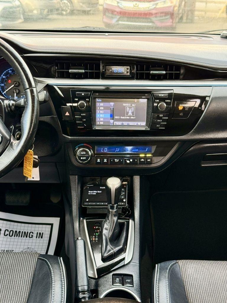 Toyota Corolla LE CVT 2016