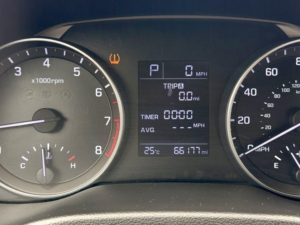 Hyundai Elantra SE 6AT 2017
